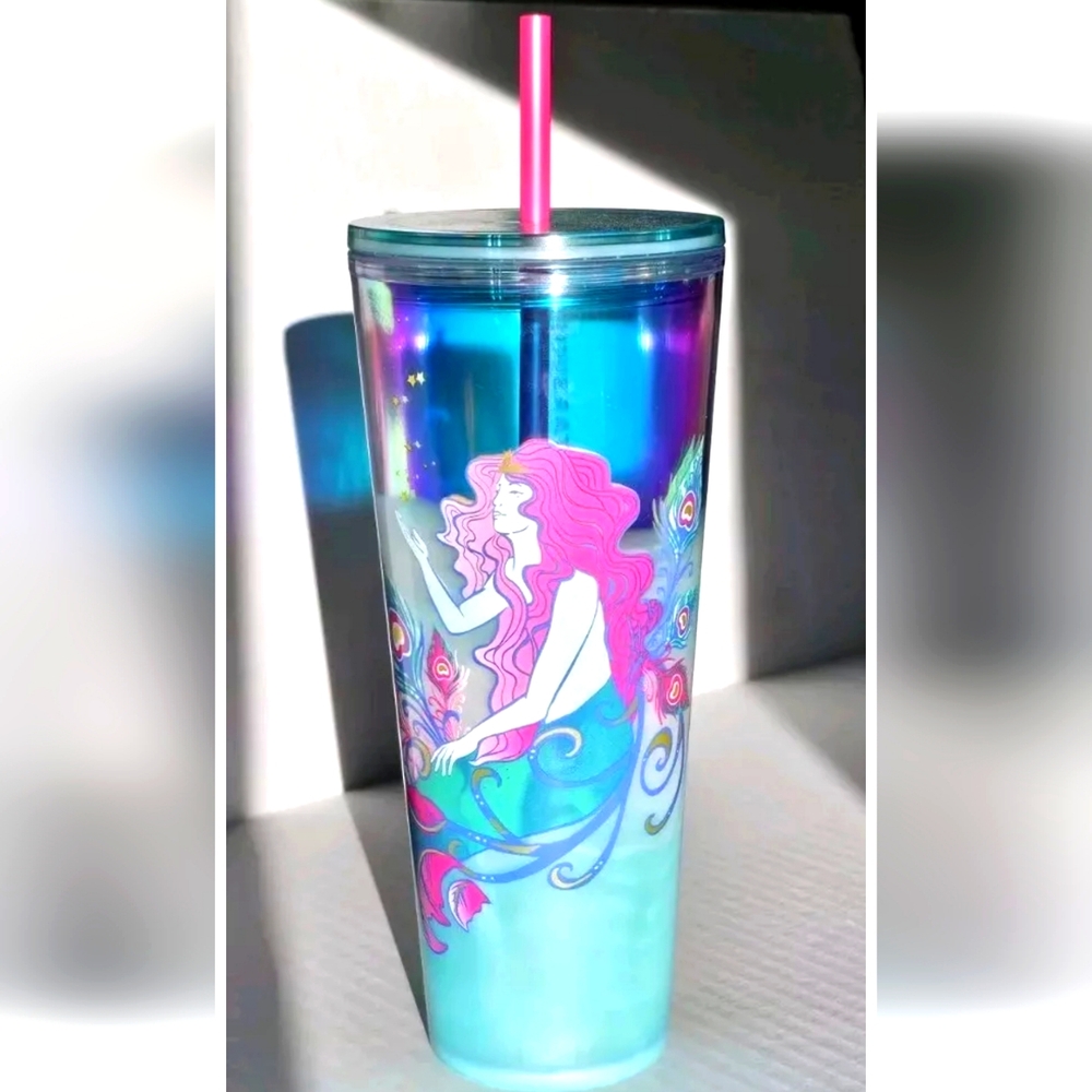NWT, Starbucks 2024 Holiday Iridescent Holographic Siren Shell Star Lid Tumbler